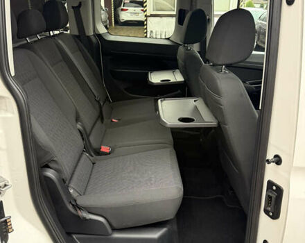 Белый Фольксваген Кадди, объемом двигателя 2 л и пробегом 240 тыс. км за 22500 $, фото 24 на Automoto.ua