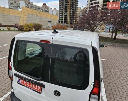 Белый Фольксваген Кадди, объемом двигателя 2 л и пробегом 203 тыс. км за 26300 $, фото 6 на Automoto.ua