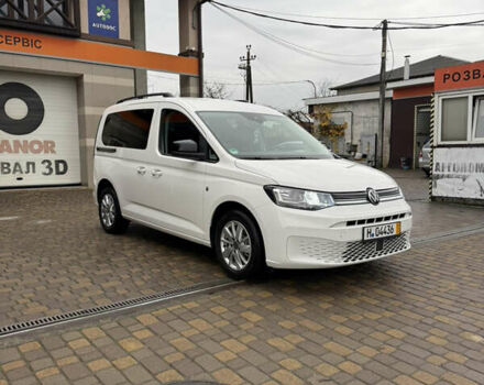 Белый Фольксваген Кадди, объемом двигателя 2 л и пробегом 240 тыс. км за 22500 $, фото 2 на Automoto.ua