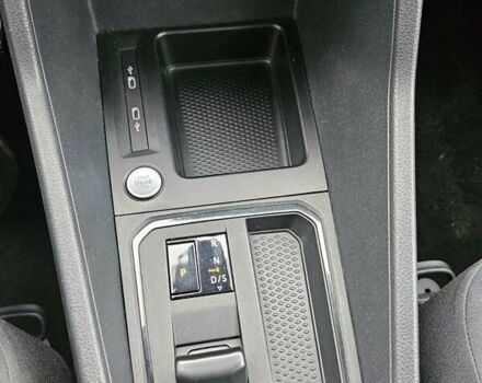 Белый Фольксваген Кадди, объемом двигателя 2 л и пробегом 203 тыс. км за 26300 $, фото 27 на Automoto.ua