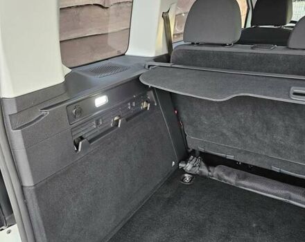 Белый Фольксваген Кадди, объемом двигателя 1.97 л и пробегом 183 тыс. км за 22950 $, фото 54 на Automoto.ua