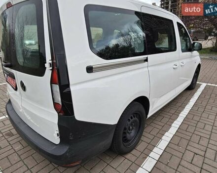 Белый Фольксваген Кадди, объемом двигателя 2 л и пробегом 203 тыс. км за 26300 $, фото 2 на Automoto.ua