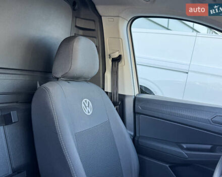 Фольксваген Кадди 2022 в Киеве на Automoto.ua Белый Фольксваген Кадди, объемом двигателя 1.97 л и пробегом 135 тыс. км за 22700 $, фото 11 на Automoto.ua