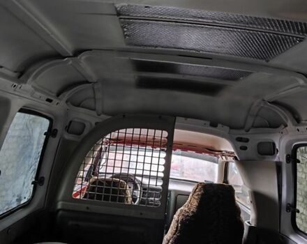 Белый Фольксваген Кадди, объемом двигателя 0 л и пробегом 200 тыс. км за 350 $, фото 2 на Automoto.ua