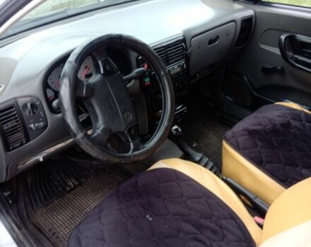 Білий Фольксваген Кадді, об'ємом двигуна 1.9 л та пробігом 141 тис. км за 1700 $, фото 5 на Automoto.ua