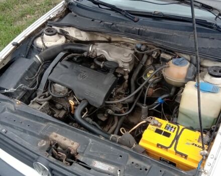 Білий Фольксваген Кадді, об'ємом двигуна 1.9 л та пробігом 141 тис. км за 1700 $, фото 7 на Automoto.ua