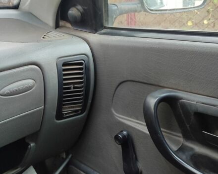 Белый Фольксваген Кадди, объемом двигателя 0 л и пробегом 333 тыс. км за 595 $, фото 3 на Automoto.ua