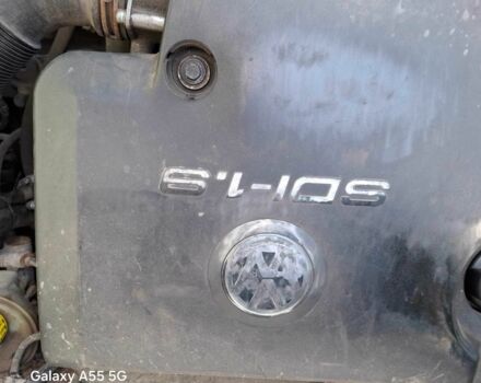 Белый Фольксваген Кадди, объемом двигателя 1.9 л и пробегом 299 тыс. км за 1999 $, фото 9 на Automoto.ua