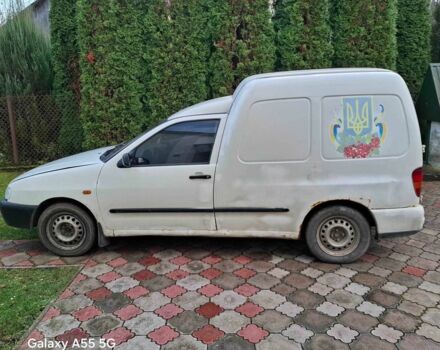 Белый Фольксваген Кадди, объемом двигателя 1.9 л и пробегом 299 тыс. км за 1999 $, фото 5 на Automoto.ua