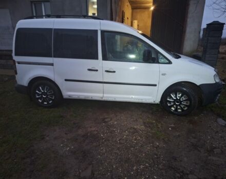 Белый Фольксваген Кадди, объемом двигателя 1.9 л и пробегом 423 тыс. км за 3994 $, фото 5 на Automoto.ua