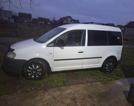 Белый Фольксваген Кадди, объемом двигателя 1.9 л и пробегом 423 тыс. км за 3994 $, фото 4 на Automoto.ua