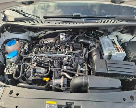 Білий Фольксваген Кадді, об'ємом двигуна 1.6 л та пробігом 295 тис. км за 10000 $, фото 4 на Automoto.ua