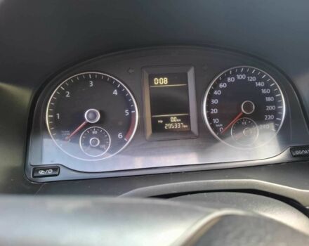 Білий Фольксваген Кадді, об'ємом двигуна 1.6 л та пробігом 295 тис. км за 10000 $, фото 15 на Automoto.ua