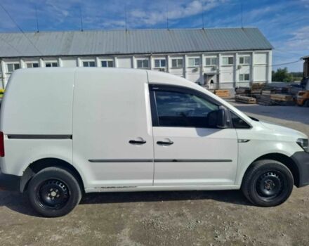 Белый Фольксваген Кадди, объемом двигателя 1.6 л и пробегом 289 тыс. км за 10000 $, фото 1 на Automoto.ua