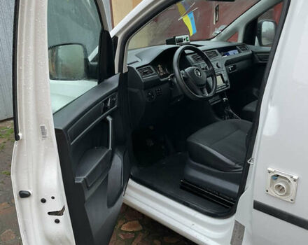 Белый Фольксваген Кадди, объемом двигателя 2 л и пробегом 290 тыс. км за 13500 $, фото 8 на Automoto.ua