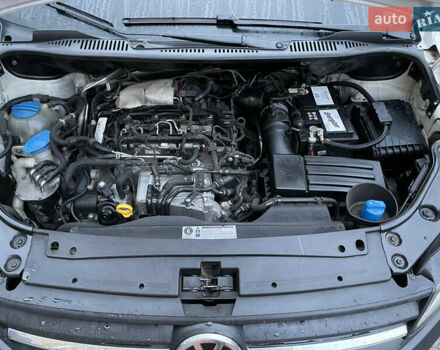 Белый Фольксваген Кадди, объемом двигателя 2 л и пробегом 290 тыс. км за 13500 $, фото 14 на Automoto.ua