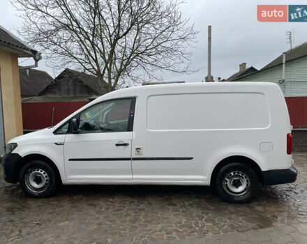 Белый Фольксваген Кадди, объемом двигателя 2 л и пробегом 290 тыс. км за 13500 $, фото 6 на Automoto.ua