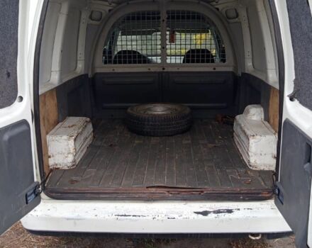 Фольксваген Кадди 2003 в Новомосковске на Automoto.ua Белый Фольксваген Кадди, объемом двигателя 1.9 л и пробегом 200 тыс. км за 1500 $, фото 7 на Automoto.ua