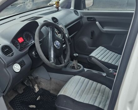 Белый Фольксваген Кадди, объемом двигателя 0 л и пробегом 551 тыс. км за 3100 $, фото 4 на Automoto.ua