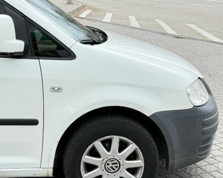 Белый Фольксваген Кадди, объемом двигателя 1.9 л и пробегом 300 тыс. км за 6500 $, фото 1 на Automoto.ua