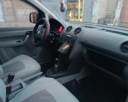 Белый Фольксваген Кадди, объемом двигателя 1.9 л и пробегом 348 тыс. км за 5100 $, фото 5 на Automoto.ua