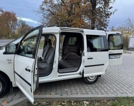 Білий Фольксваген Кадді, об'ємом двигуна 2 л та пробігом 462 тис. км за 5650 $, фото 7 на Automoto.ua