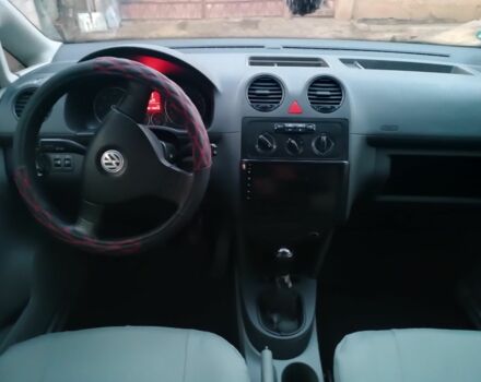 Белый Фольксваген Кадди, объемом двигателя 1.9 л и пробегом 348 тыс. км за 5100 $, фото 4 на Automoto.ua