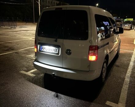 Білий Фольксваген Кадді, об'ємом двигуна 1.9 л та пробігом 300 тис. км за 8000 $, фото 5 на Automoto.ua