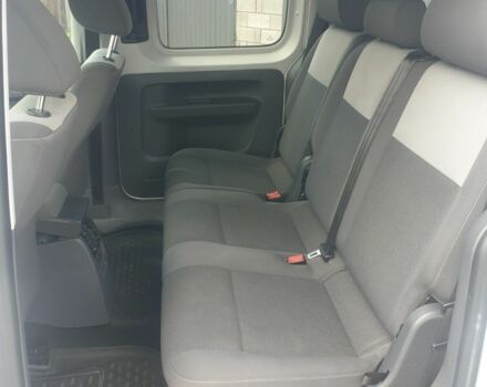 Білий Фольксваген Кадді, об'ємом двигуна 1.6 л та пробігом 290 тис. км за 9600 $, фото 3 на Automoto.ua