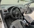 Белый Фольксваген Кадди, объемом двигателя 1.2 л и пробегом 220 тыс. км за 5900 $, фото 6 на Automoto.ua