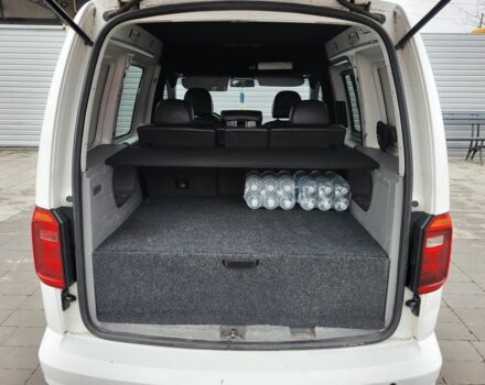 Белый Фольксваген Кадди, объемом двигателя 1.6 л и пробегом 333 тыс. км за 6600 $, фото 9 на Automoto.ua