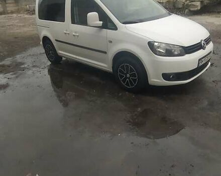 Фольксваген Кадди 2012 в Сумах на Automoto.ua Белый Фольксваген Кадди, объемом двигателя 1.6 л и пробегом 230 тыс. км за 10500 $, фото 3 на Automoto.ua