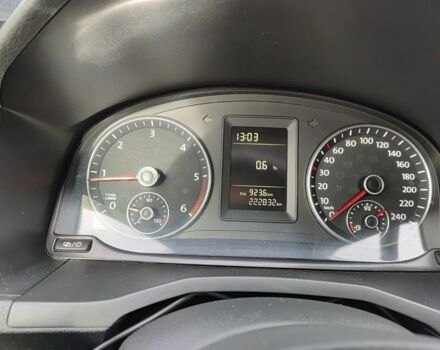 Белый Фольксваген Кадди, объемом двигателя 2 л и пробегом 220 тыс. км за 10500 $, фото 1 на Automoto.ua