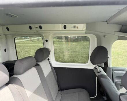 Белый Фольксваген Кадди, объемом двигателя 1.2 л и пробегом 146 тыс. км за 7300 $, фото 8 на Automoto.ua