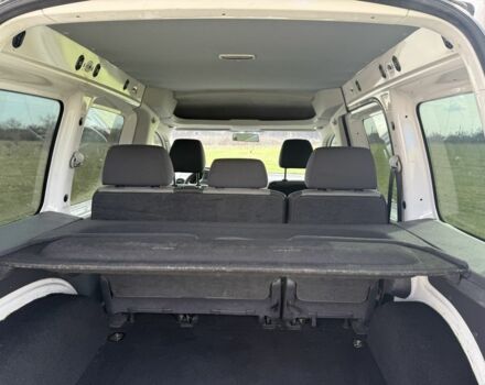 Белый Фольксваген Кадди, объемом двигателя 1.2 л и пробегом 146 тыс. км за 7300 $, фото 1 на Automoto.ua