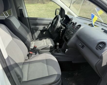 Белый Фольксваген Кадди, объемом двигателя 1.2 л и пробегом 146 тыс. км за 7300 $, фото 9 на Automoto.ua