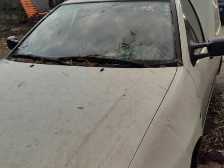 Белый Фольксваген Кадди, объемом двигателя 0 л и пробегом 333 тыс. км за 595 $, фото 1 на Automoto.ua