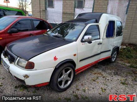Фольксваген Кадди 2001 в Першотравенске на Automoto.ua Белый Фольксваген Кадди, объемом двигателя 1.9 л и пробегом 211 тыс. км за 1500 $, фото 1 на Automoto.ua