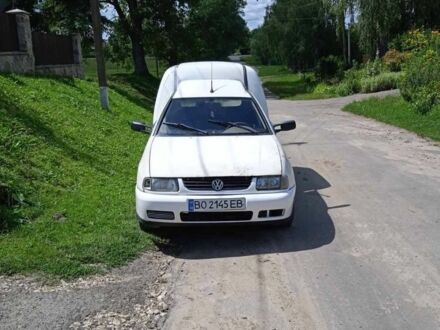 Фольксваген Кадді 2002 у Тернополі на Automoto.ua Білий Фольксваген Кадді, об'ємом двигуна 1.9 л та пробігом 300 тис. км за 2100 $, фото 1 на Automoto.ua