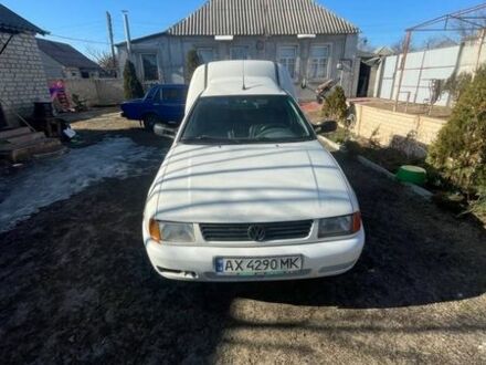 Білий Фольксваген Кадді, об'ємом двигуна 1.4 л та пробігом 93 тис. км за 1684 $, фото 1 на Automoto.ua