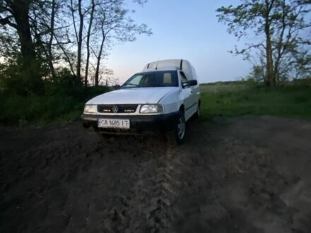 Фольксваген Кадди 2002 в Корсунь-Шевченковском на Automoto.ua Белый Фольксваген Кадди, объемом двигателя 1.4 л и пробегом 290 тыс. км за 2699 $, фото 1 на Automoto.ua