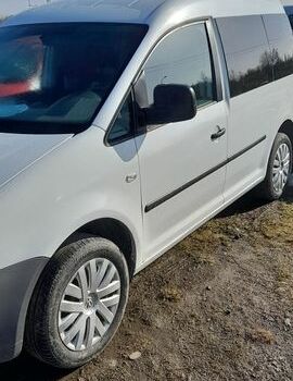 Білий Фольксваген Кадді, об'ємом двигуна 2 л та пробігом 440 тис. км за 4400 $, фото 1 на Automoto.ua
