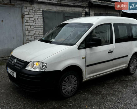 Білий Фольксваген Кадді, об'ємом двигуна 1.4 л та пробігом 321 тис. км за 3350 $, фото 1 на Automoto.ua