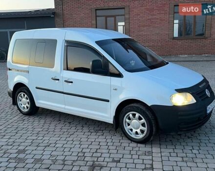 Білий Фольксваген Кадді, об'ємом двигуна 1.9 л та пробігом 350 тис. км за 3999 $, фото 1 на Automoto.ua