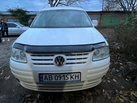 Фольксваген Кадди 2004 в Виннице на Automoto.ua Белый Фольксваген Кадди, объемом двигателя 1.97 л и пробегом 399 тыс. км за 4000 $, фото 1 на Automoto.ua