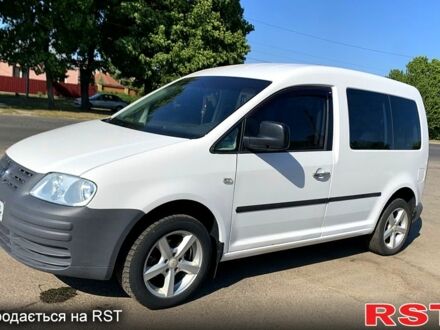 Белый Фольксваген Кадди, объемом двигателя 1.4 л и пробегом 225 тыс. км за 4950 $, фото 1 на Automoto.ua