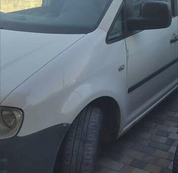 Белый Фольксваген Кадди, объемом двигателя 1.98 л и пробегом 190 тыс. км за 3500 $, фото 1 на Automoto.ua