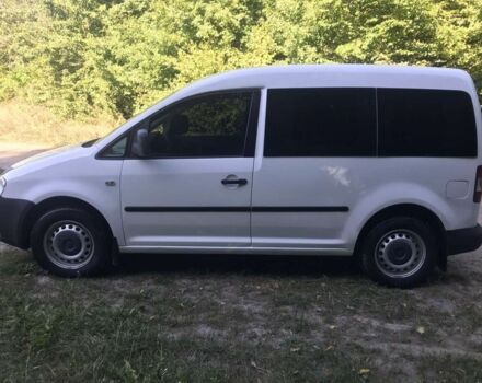 Белый Фольксваген Кадди, объемом двигателя 2 л и пробегом 340 тыс. км за 4900 $, фото 1 на Automoto.ua