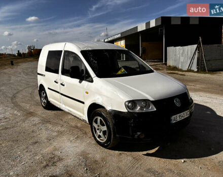 Белый Фольксваген Кадди, объемом двигателя 1.97 л и пробегом 250 тыс. км за 4000 $, фото 1 на Automoto.ua