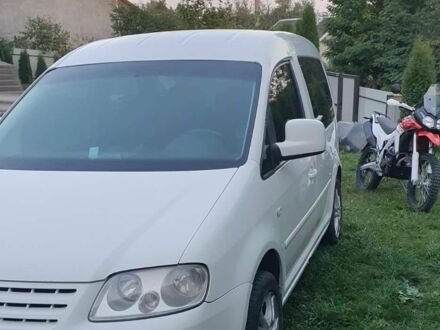 Белый Фольксваген Кадди, объемом двигателя 1.4 л и пробегом 220 тыс. км за 4500 $, фото 1 на Automoto.ua